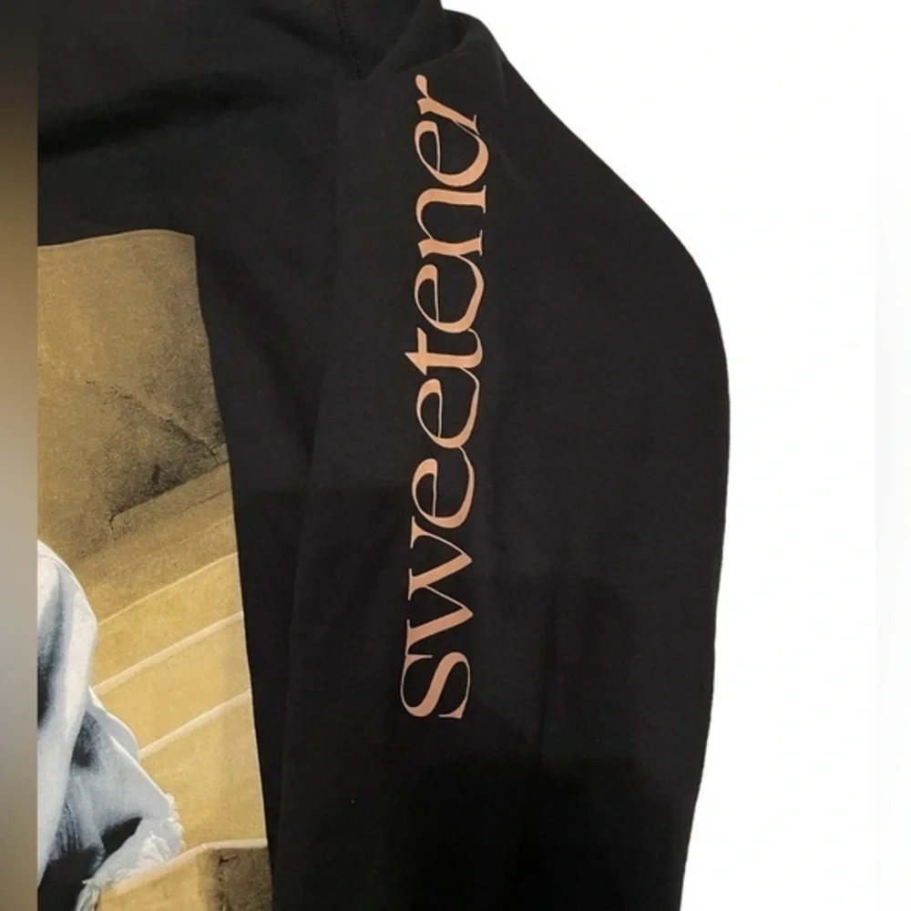 Ariana Grande preowned only